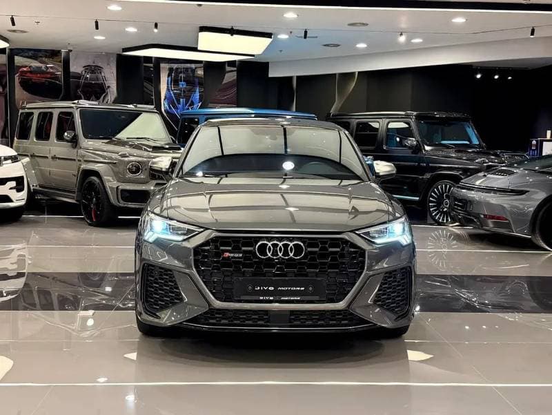 2024 Audi RSQ3 STANDARD