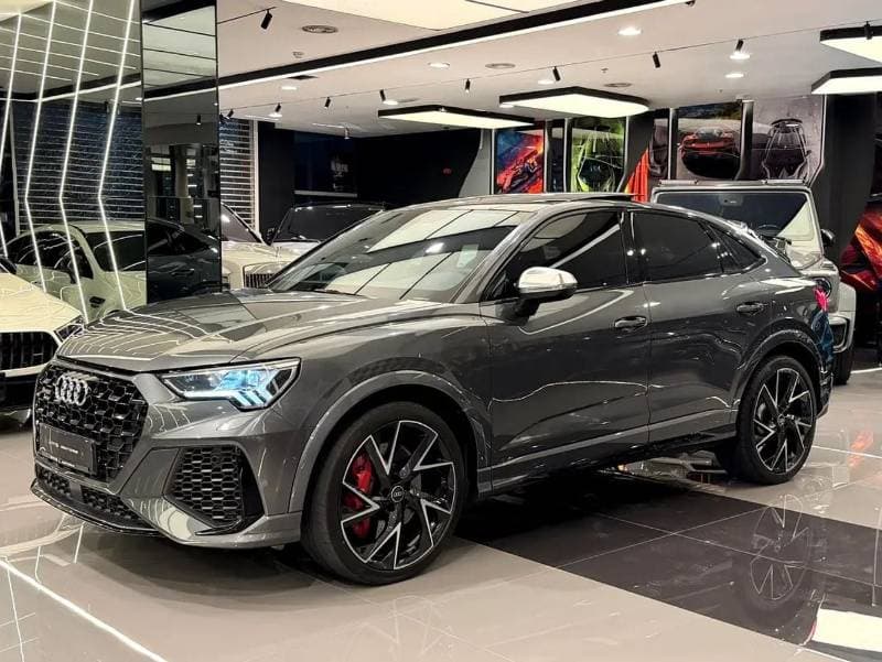 2024 Audi RSQ3 STANDARD thumbnail 7