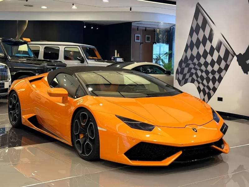 2016 Lamborghini Huracan LP610 4 thumbnail 7