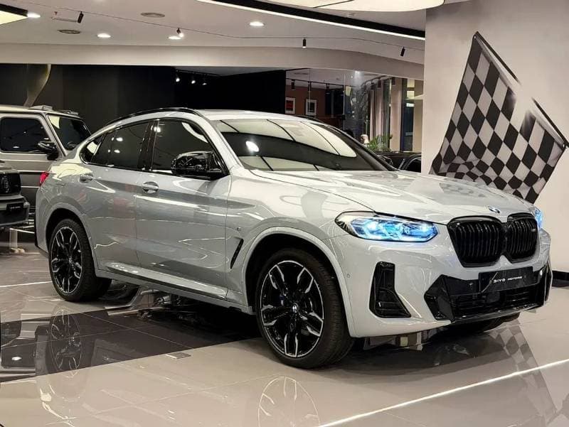2025 BMW X4 M40I thumbnail 2