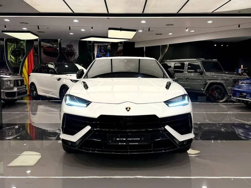 2024 Lamborghini Urus S