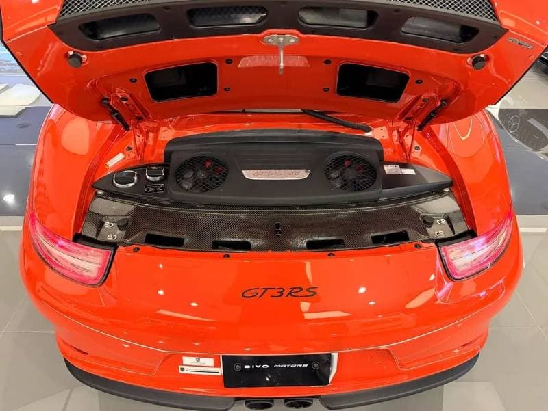 2016 Porsche 911 GT3RS thumbnail 6