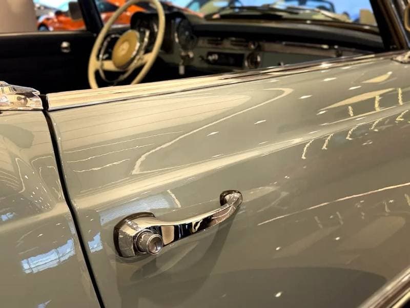 1964 Mercedes Benz SL 280 thumbnail 8