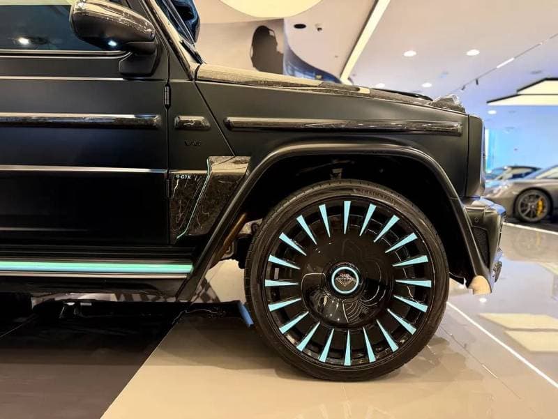 2023 Mercedes Benz G63 AMG thumbnail 2