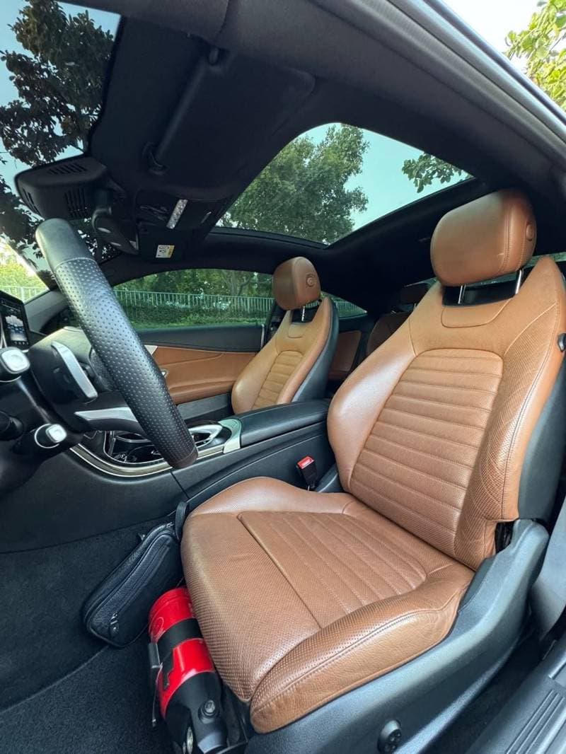 2018 Mercedes Benz C200 AMG thumbnail 8