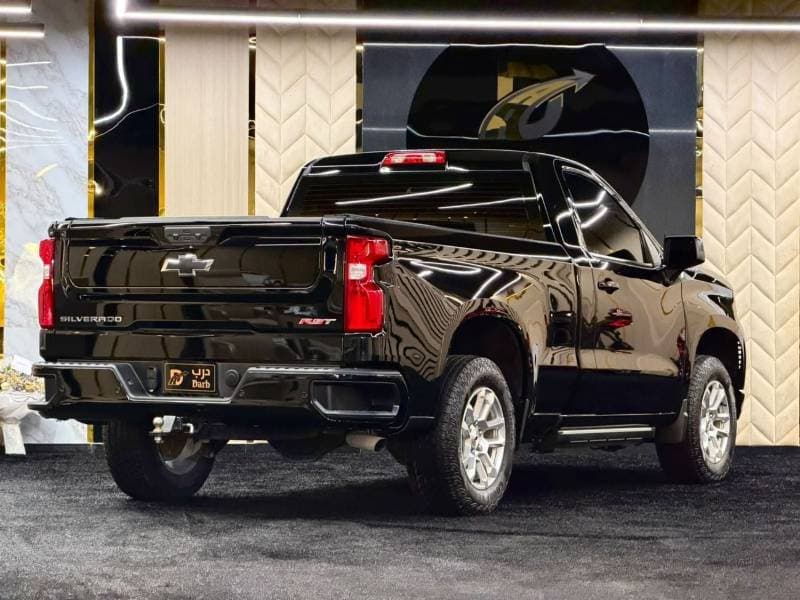 2024 Chevrolet Silverado 1500 REG/CAB RST thumbnail 3