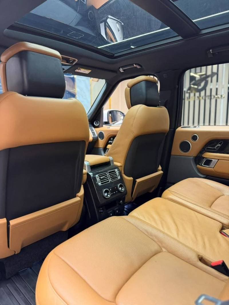 2018 Land Rover Range Rover VOGUE SE thumbnail 7