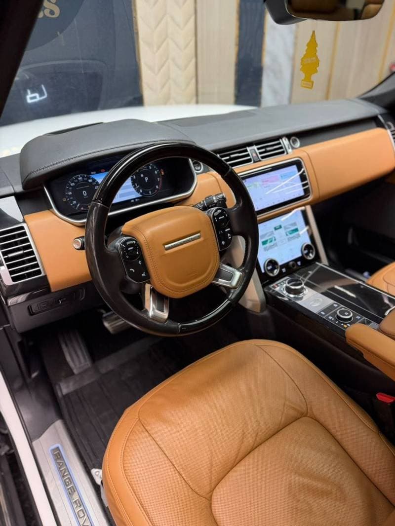2018 Land Rover Range Rover VOGUE SE thumbnail 5