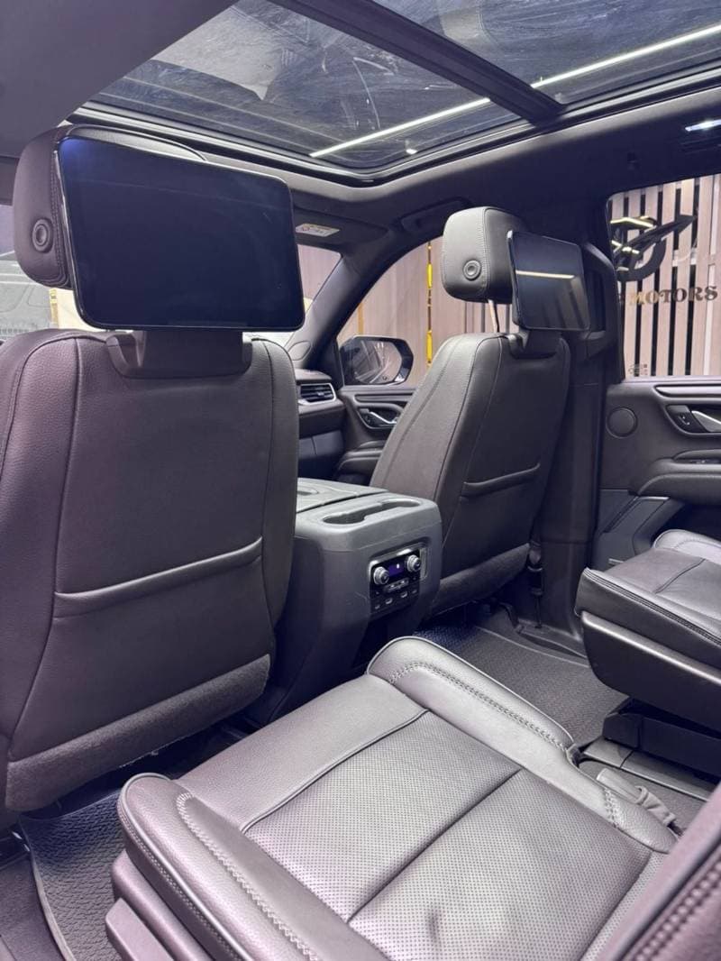 2022 GMC Yukon DENALI thumbnail 6