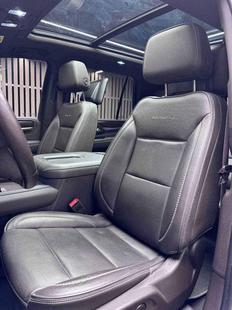 2022 GMC Yukon DENALI thumbnail 5