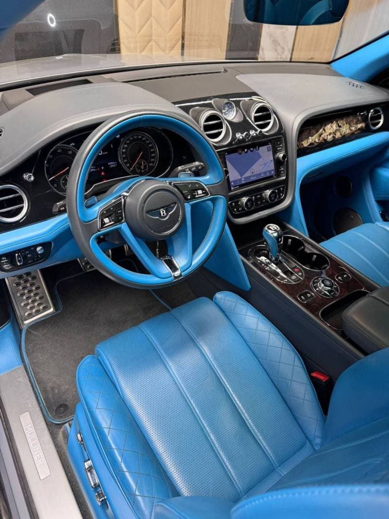 2018 Bentley Bentayga MULLINER thumbnail 5