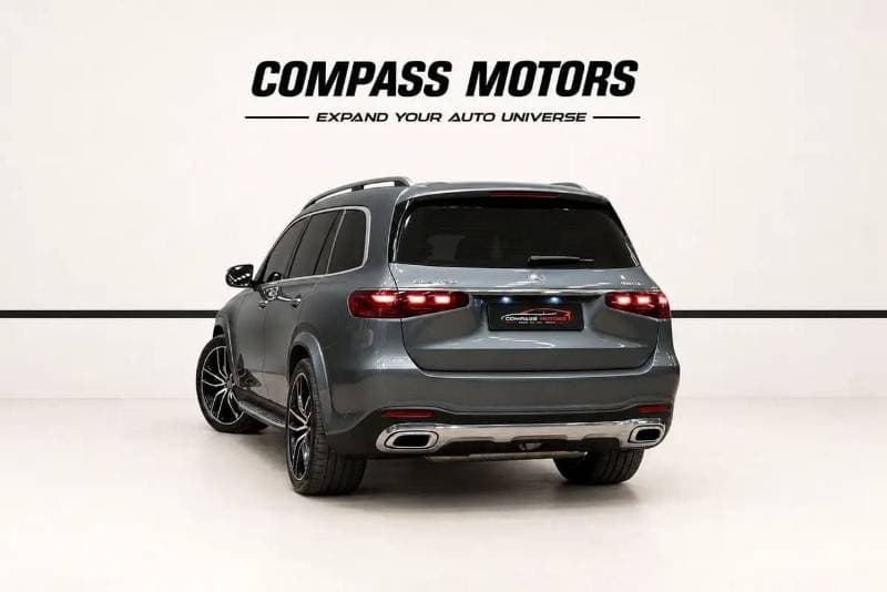 2024 Mercedes Benz GLS450 4MATIC thumbnail 3