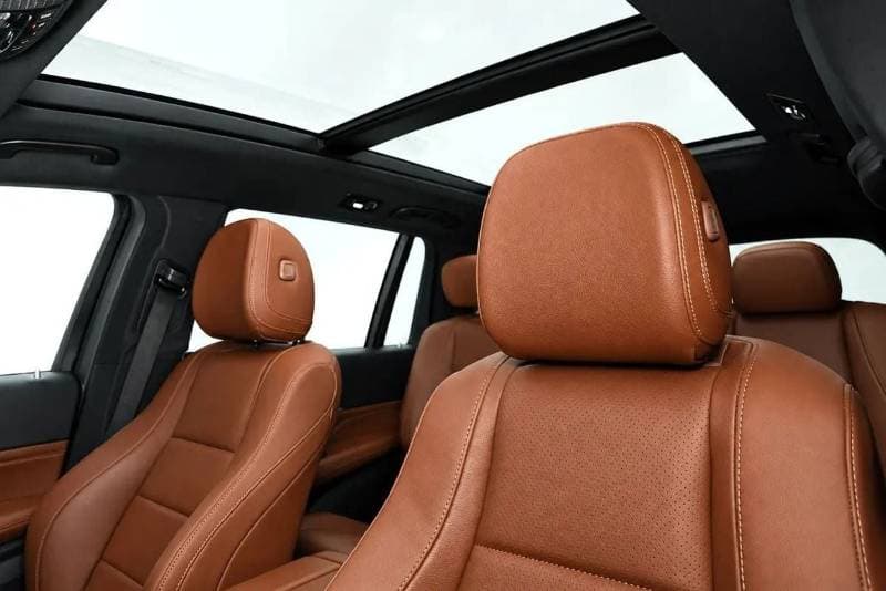 2024 Mercedes Benz GLS450 4MATIC thumbnail 7