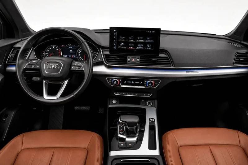 2022 Audi Q5 45 TFSI thumbnail 4