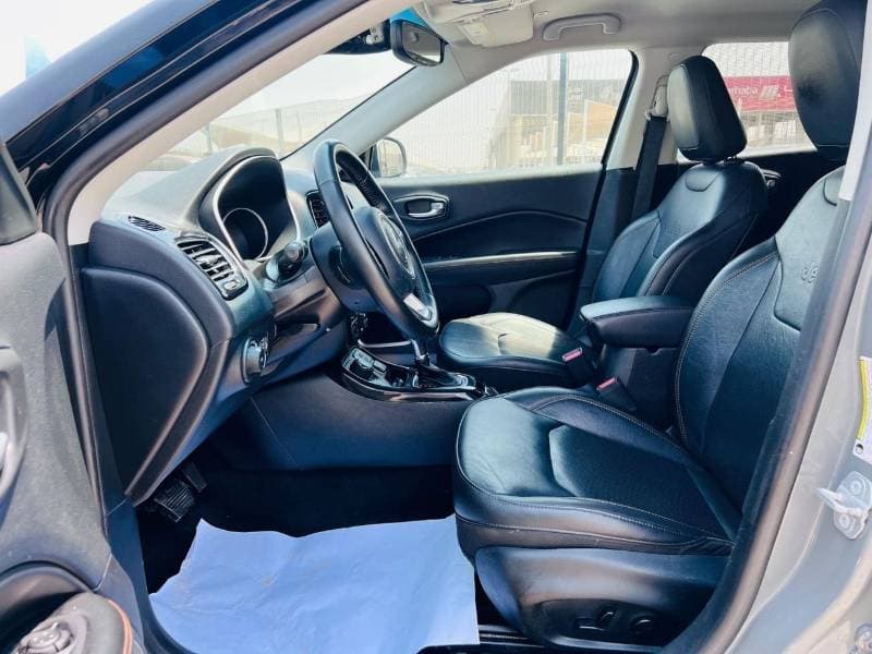 2019 Jeep Compass LIMITED thumbnail 8