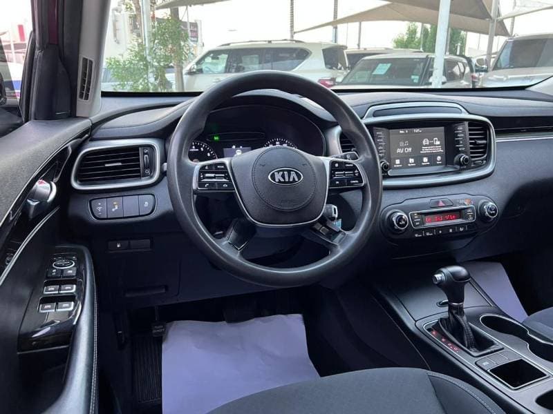 2019 Kia Sorento LX thumbnail 4
