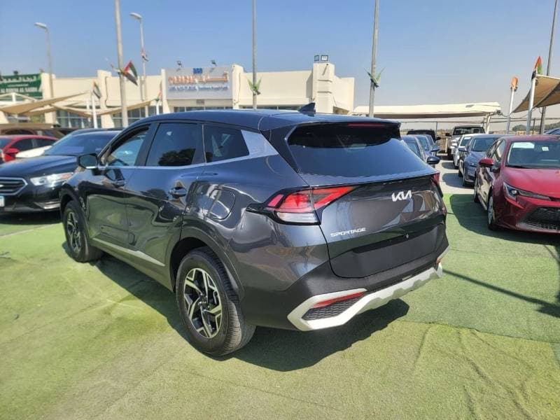 2024 Kia Sportage STANDARD thumbnail 7