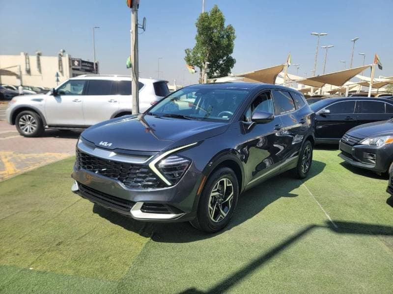 2024 Kia Sportage STANDARD thumbnail 4