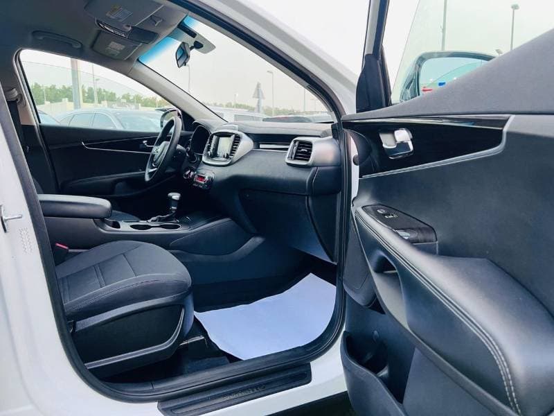 2019 Kia Sorento LX thumbnail 6