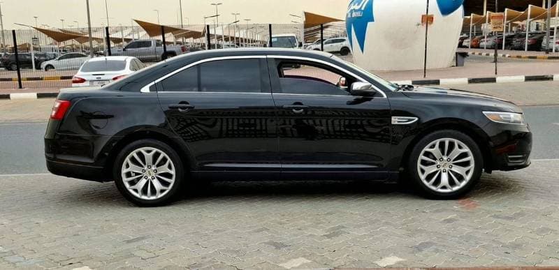 2017 Ford Taurus Limited thumbnail 7