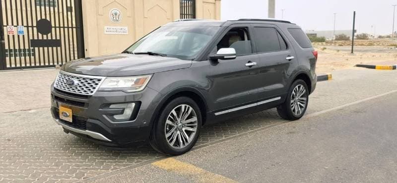 2017 Ford Explorer LIMITED thumbnail 2