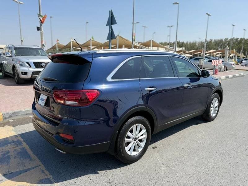 2020 Kia Sorento EX DLX thumbnail 5
