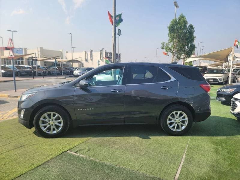 2019 Chevrolet Equinox LT thumbnail 3