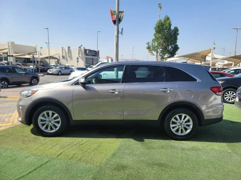 2019 Kia Sorento LX thumbnail 6
