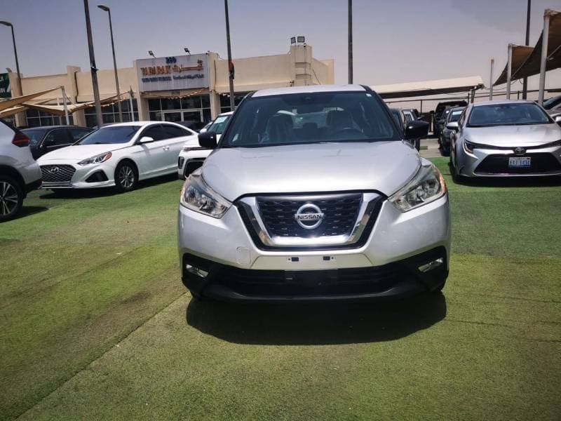 2020 Nissan Kicks S thumbnail 2