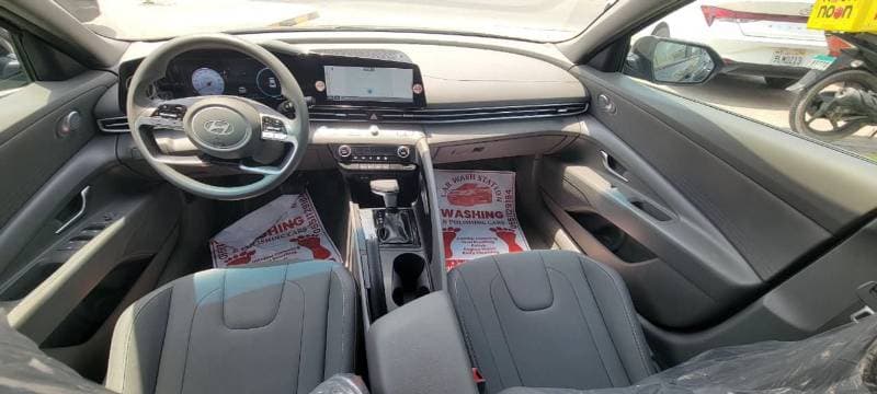 2024 Hyundai Elantra COMFORT thumbnail 7
