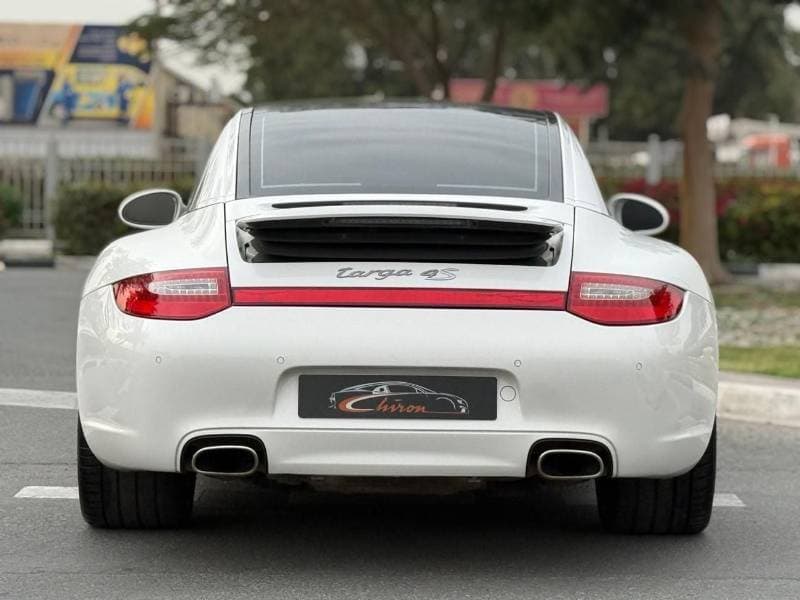 2010 Porsche 911 TARGA 4 thumbnail 6