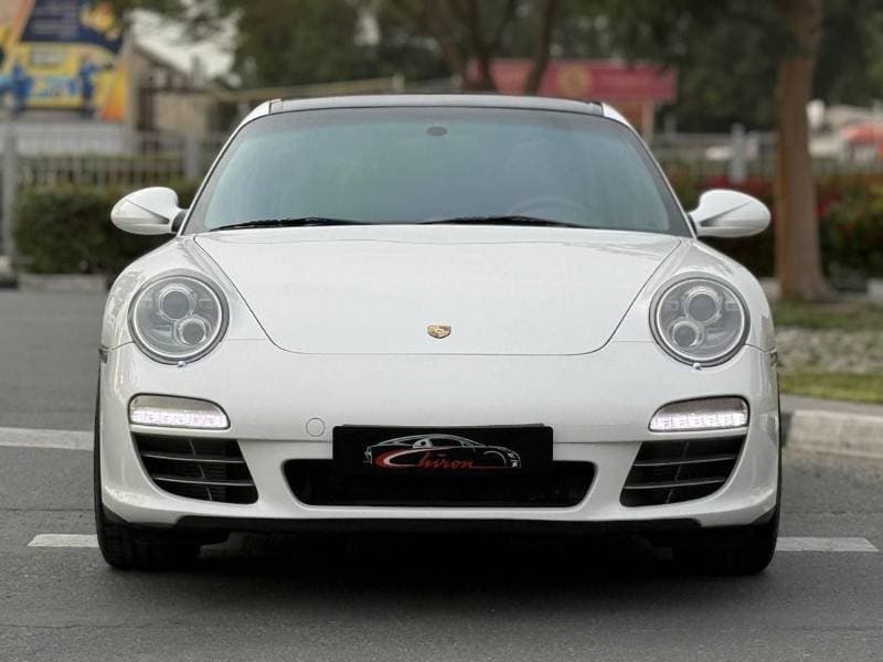 2010 Porsche 911 TARGA 4 thumbnail 3