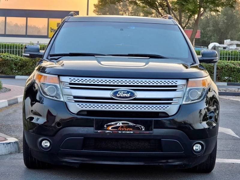 2015 Ford Explorer XLT thumbnail 3
