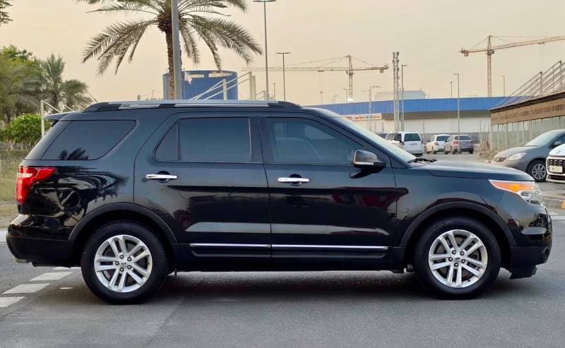 2015 Ford Explorer XLT thumbnail 7