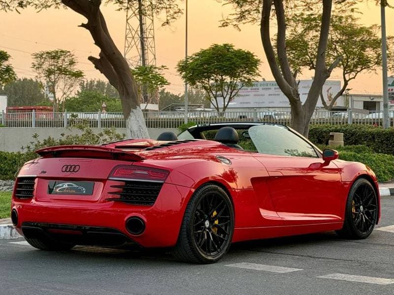 2016 Audi R8 Spyder FSI thumbnail 7