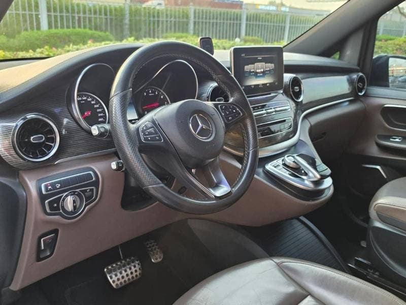 2020 Mercedes Benz V 250 AVANTGARDE LWB thumbnail 7
