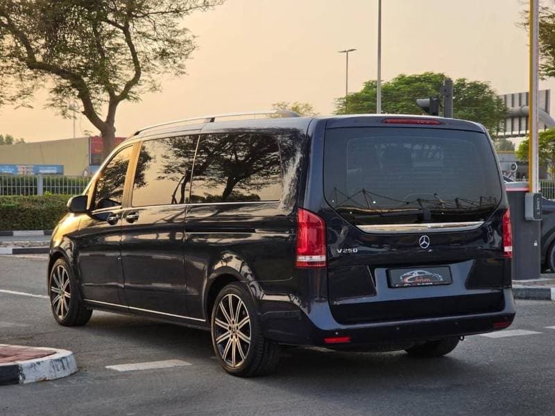 2020 Mercedes Benz V 250 AVANTGARDE LWB thumbnail 5