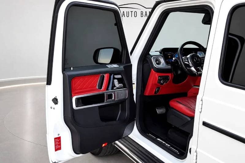 2021 Mercedes Benz G63 AMG STANDARD thumbnail 4