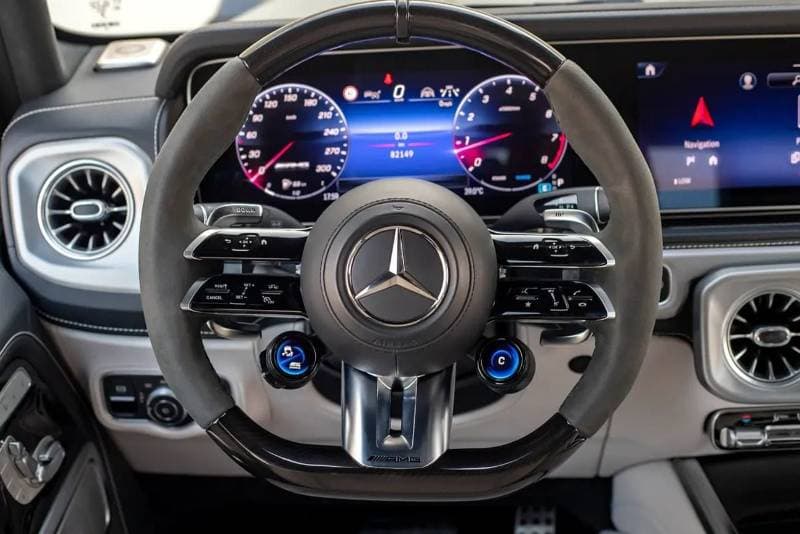 2025 Mercedes Benz G63 AMG thumbnail 8