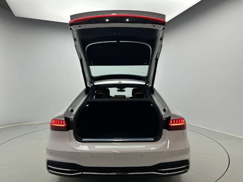 2024 Audi A7 thumbnail 5