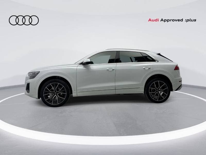 2024 Audi Q8 55 TFSI thumbnail 2