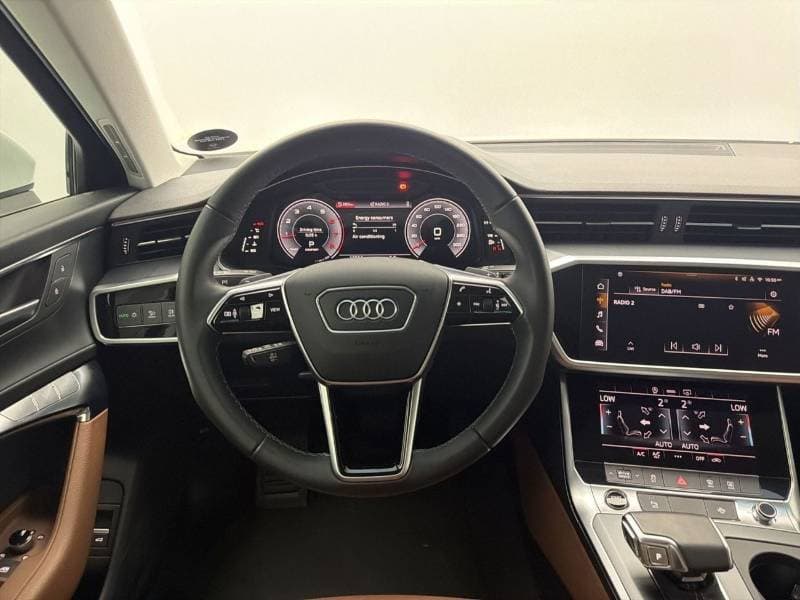 2025 Audi A6 40 TFSI ADVANCED thumbnail 6