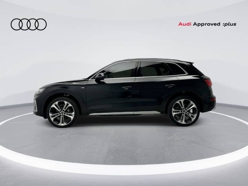 2024 Audi Q5 45 TFSI S LINE thumbnail 2