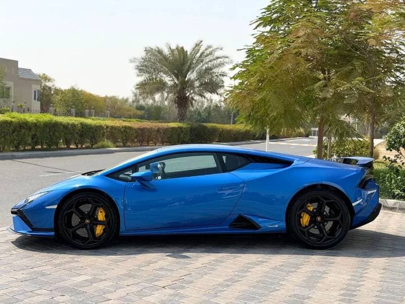 2023 Lamborghini Huracan TECNICA thumbnail 3