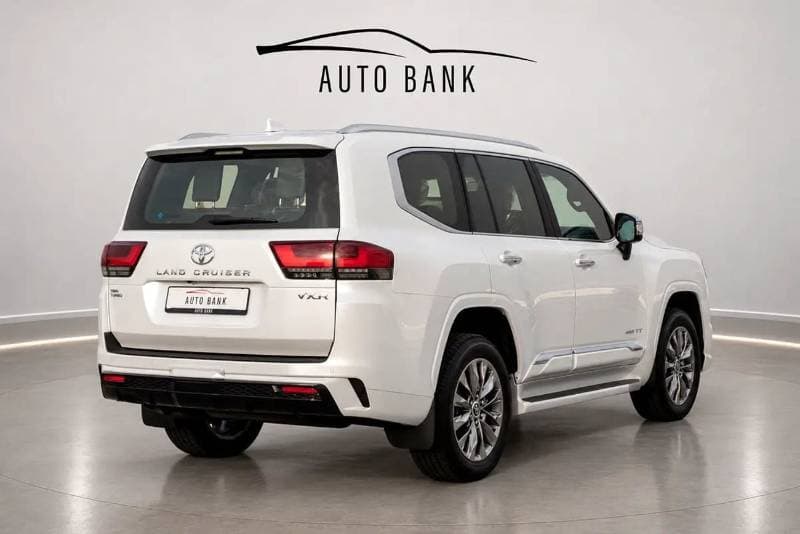 2026 Toyota Land Cruiser VXR thumbnail 5