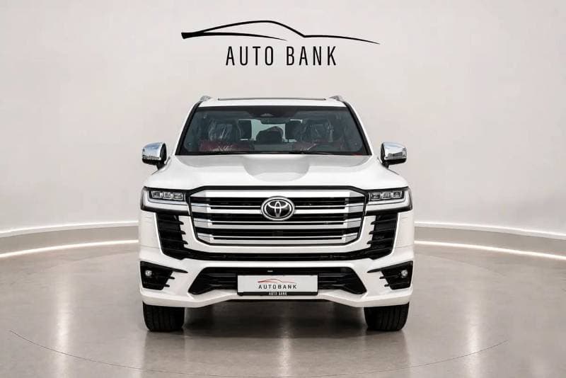2026 Toyota Land Cruiser VXR thumbnail 3
