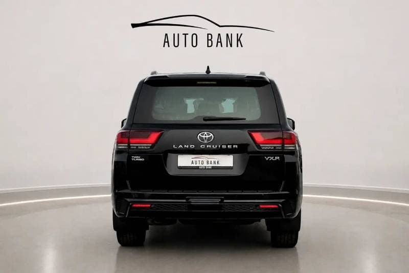 2026 Toyota Land Cruiser VXR thumbnail 6