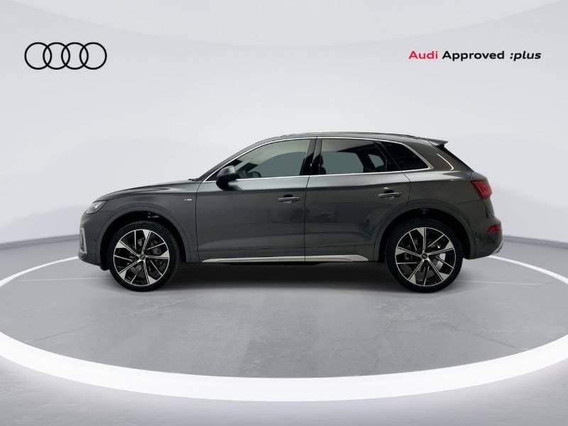 2024 Audi Q5 45 TFSI S LINE thumbnail 2