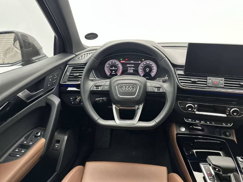 2024 Audi Q5 45 TFSI S LINE thumbnail 8
