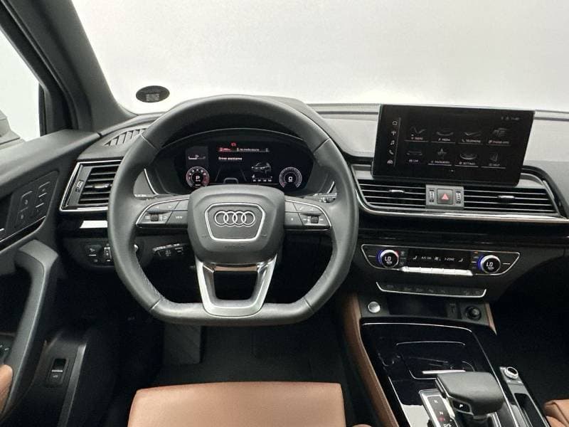 2024 Audi Q5 45 TFSI S LINE thumbnail 8